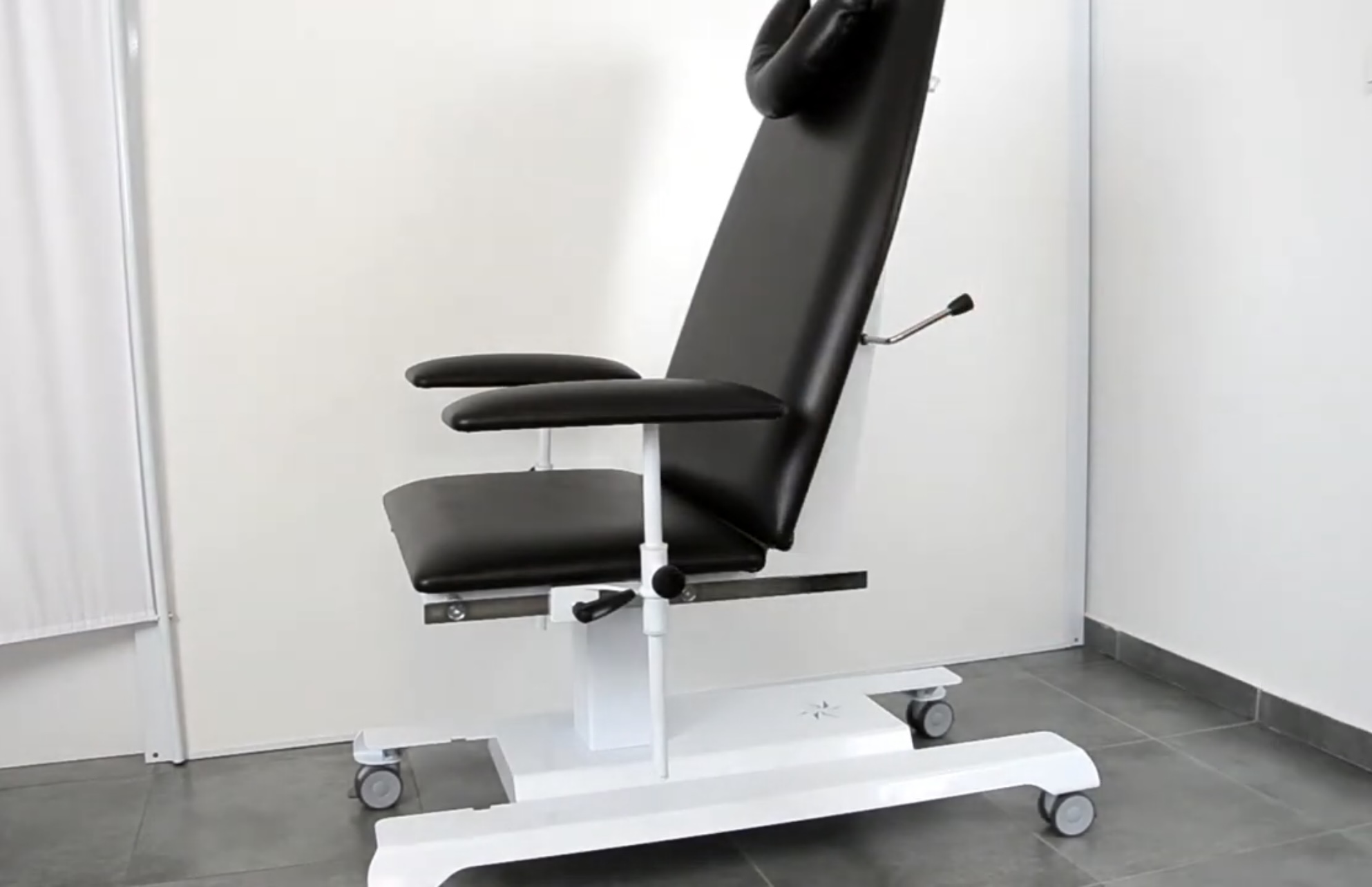 Untersuchungsstuhl mit fester Höhe FJZ-FLEX-1000 – Bild 4
